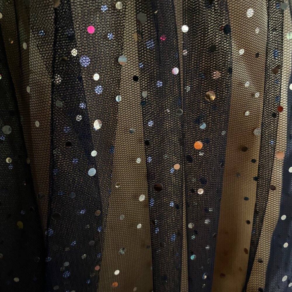 Privada Collection Gold & Black Cocktail Dress With Sequin Overlay Beaded Waist - Picture 8 of 8